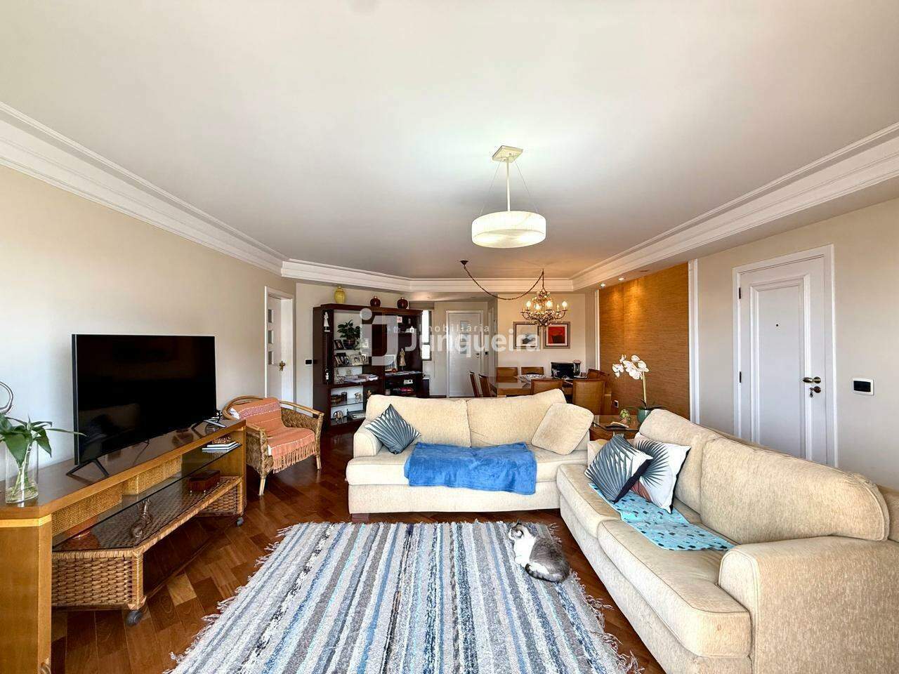 Apartamento à venda no São Conrado, 3 quartos, sendo 1 suíte, 2 vagas, no bairro Jardim Elite em Piracicaba - SP