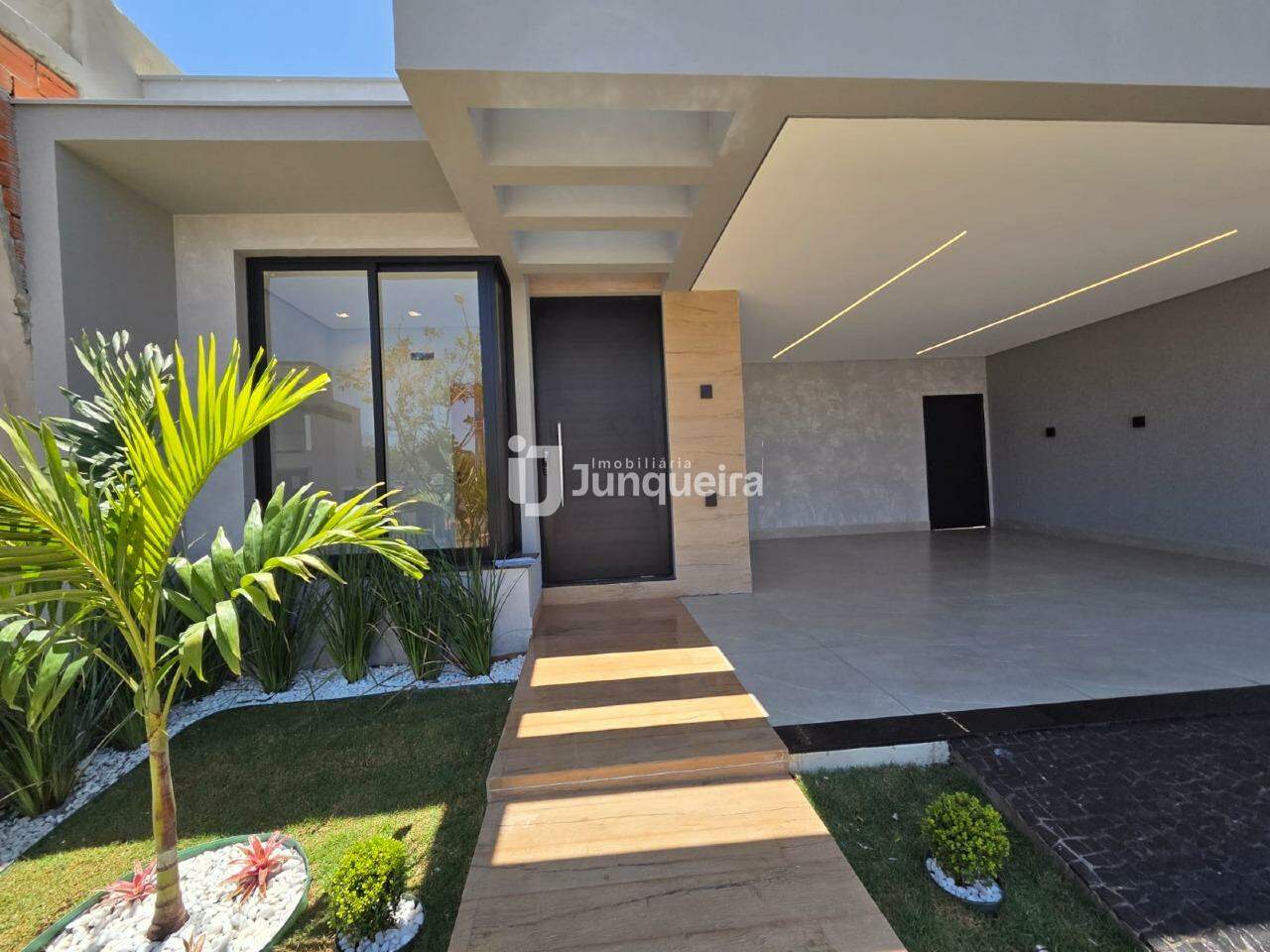 Casa em Condomínio à venda no Park Unimep Taquaral, 3 quartos, sendo 1 suíte, 2 vagas, no bairro Taquaral em Piracicaba - SP