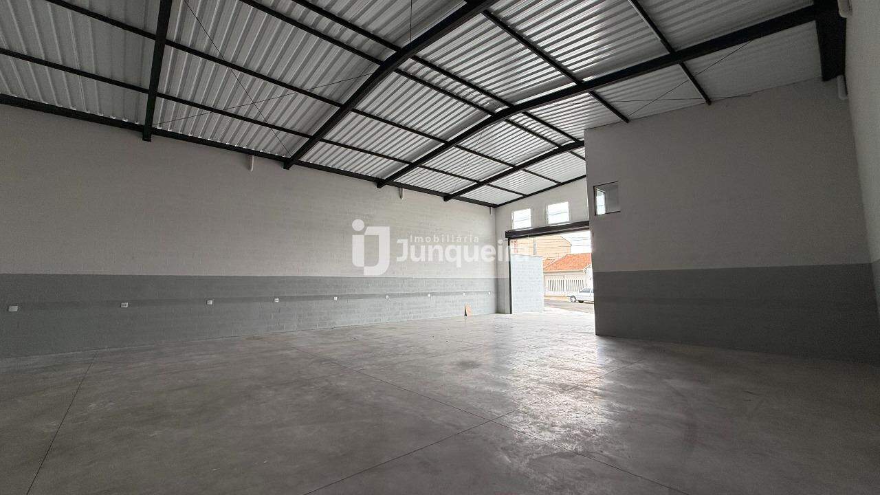 Galpão para alugar, no bairro Vila Industrial em Piracicaba - SP
