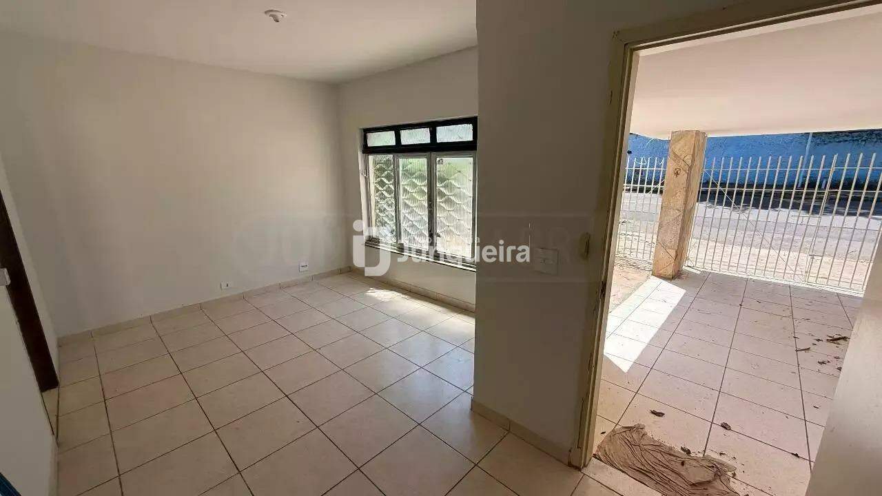 Casa à venda, 3 quartos, 2 vagas, no bairro São Judas em Piracicaba - SP