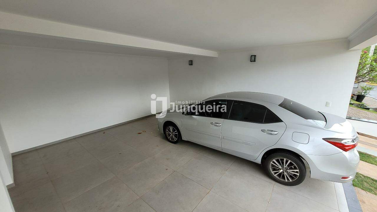 Casa em Condomínio para alugar no Reserva das Paineiras, 3 quartos, sendo 1 suíte, 4 vagas, no bairro Ondas em Piracicaba - SP