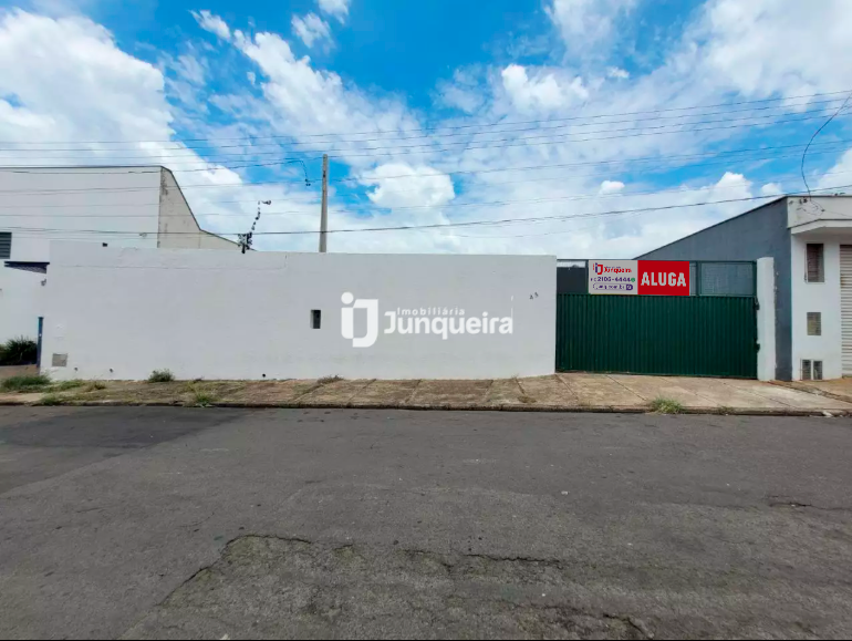 Terreno para alugar, no bairro Água Branca em Piracicaba - SP