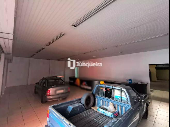 Salão para alugar, 5 vagas, no bairro Vila Rezende em Piracicaba - SP