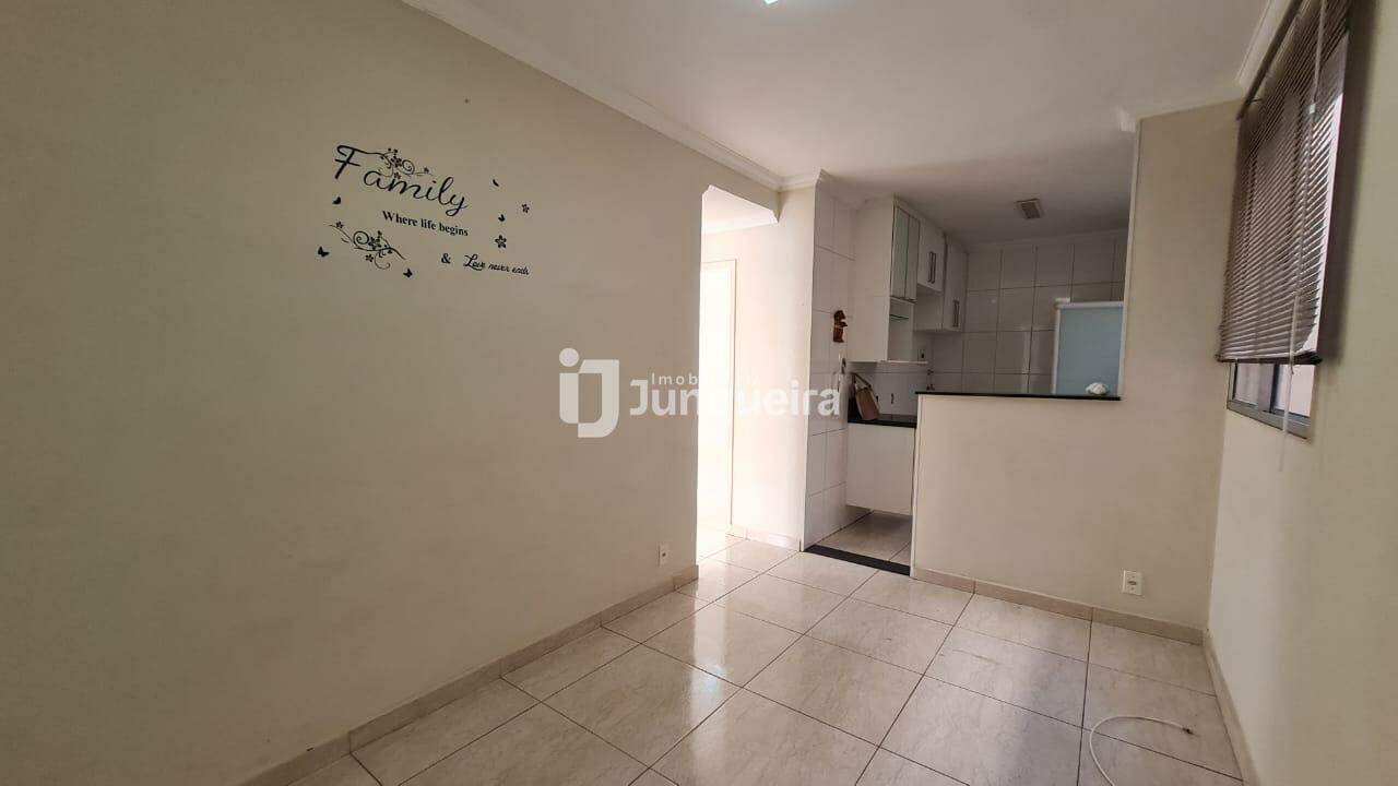 Apartamento para alugar no Parque Piazza Navona, 2 quartos, 1 vaga, no bairro Pompéia em Piracicaba - SP