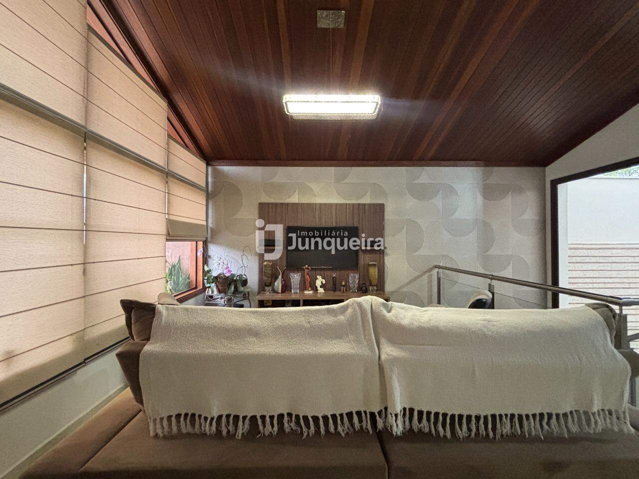 Casa em Condomínio à venda no Villa D' Itália, 3 quartos, sendo 2 suítes, 4 vagas, no bairro Residencial Villa D'Itália em Piracicaba - SP