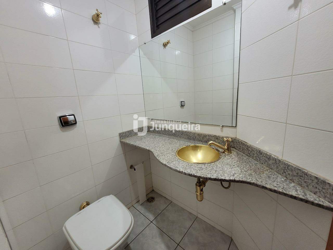 Apartamento para alugar no Cap Ferrat, 4 quartos, sendo 1 suíte, 2 vagas, no bairro Cidade Alta em Piracicaba - SP