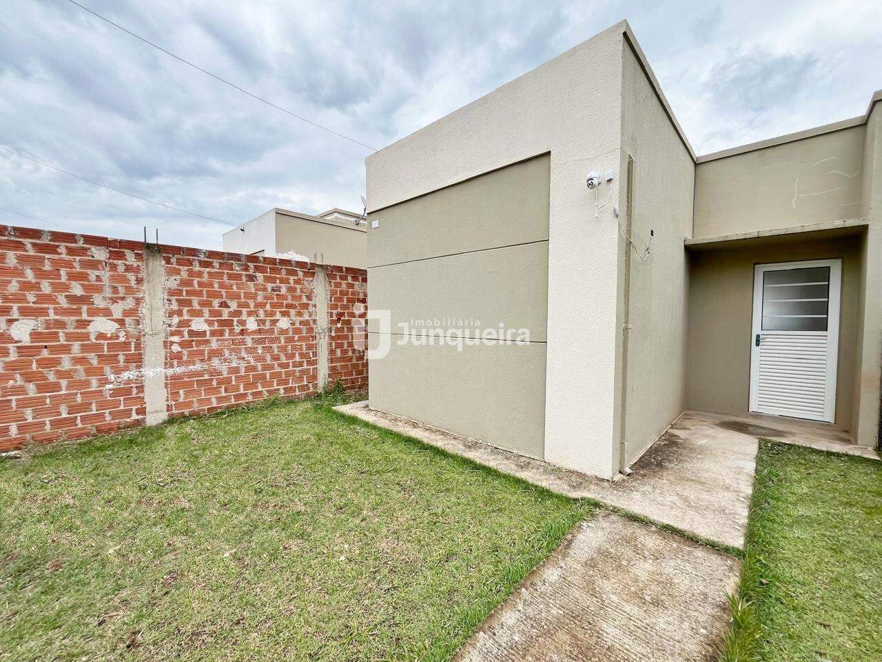 Casa à venda, 2 quartos, 1 vaga, no bairro Comviva em Piracicaba - SP