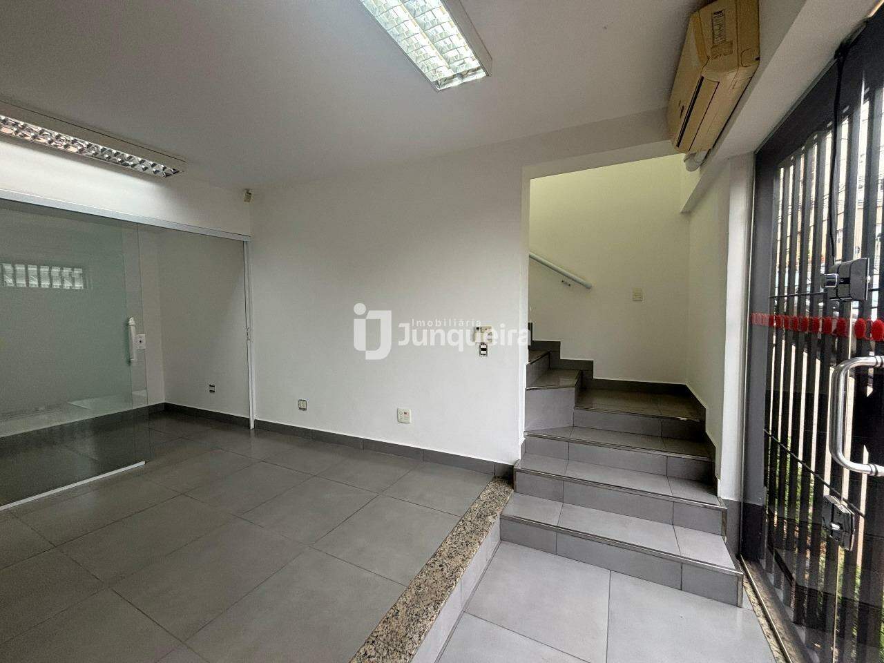 Casa Comercial à venda, no bairro Centro em Piracicaba - SP