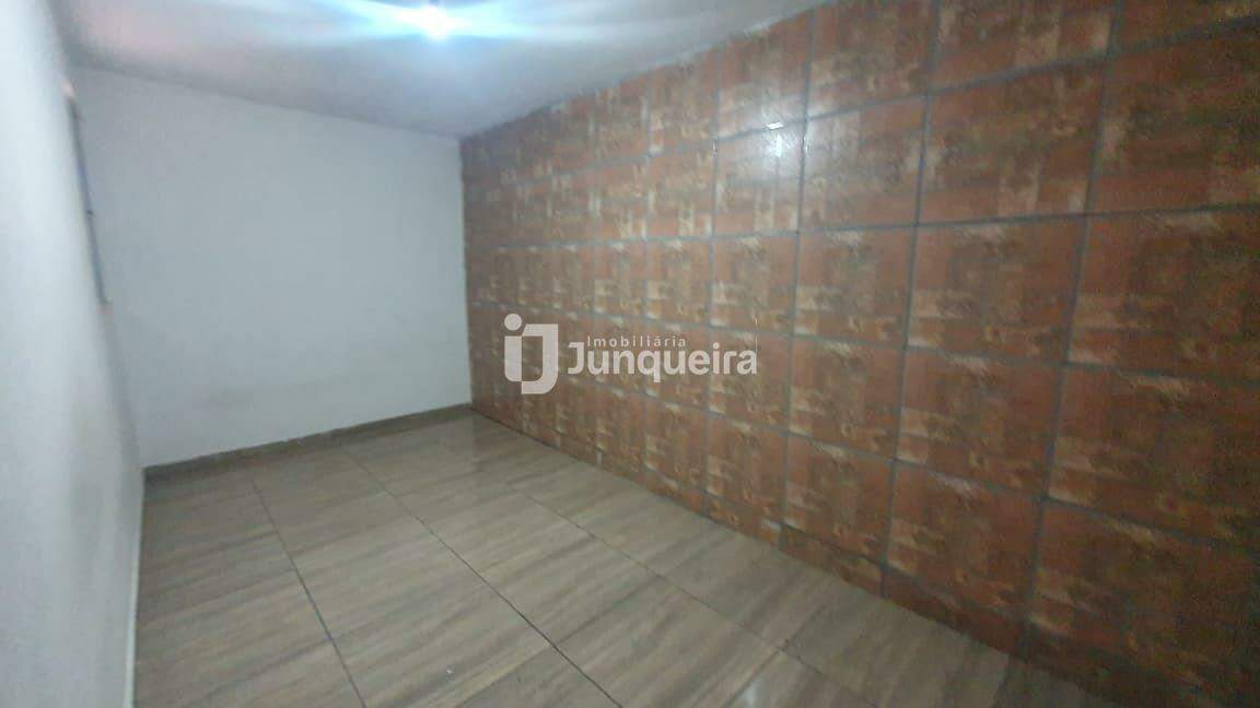 Casa para alugar, 2 quartos, 1 vaga, no bairro Jardim Santo Antônio em Rio das Pedras - SP