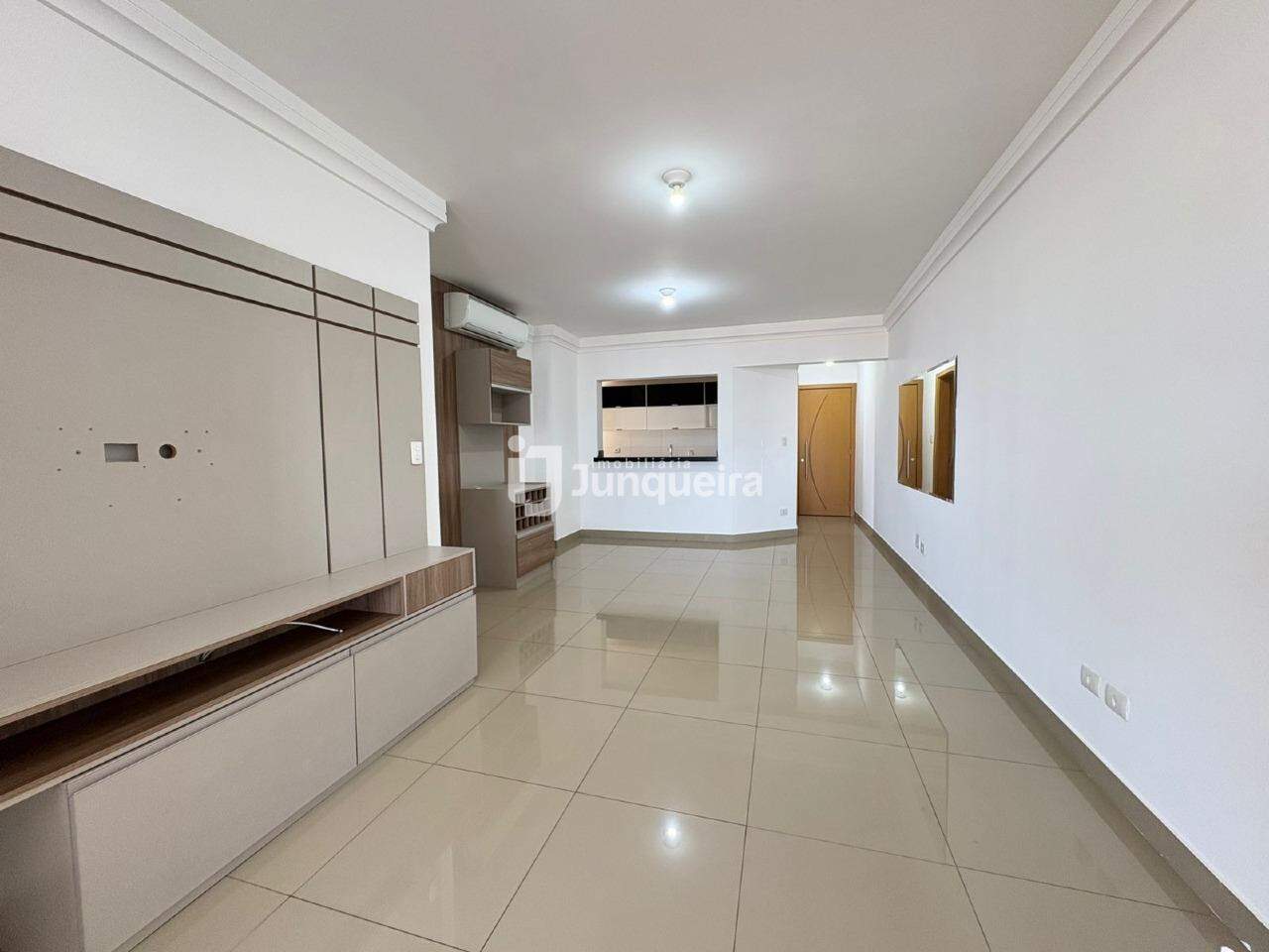 Apartamento à venda no Terraço Maronella, 3 quartos, sendo 1 suíte, 2 vagas, no bairro Alemães em Piracicaba - SP