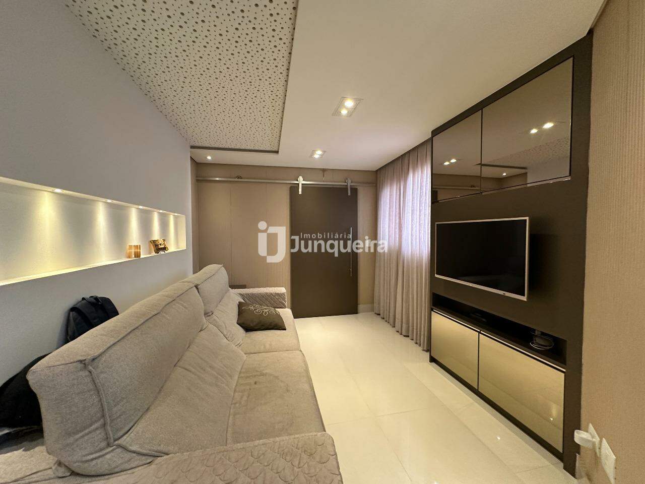 Apartamento à venda no Park Dois Córregos, 2 quartos, 1 vaga, no bairro Dois Córregos em Piracicaba - SP