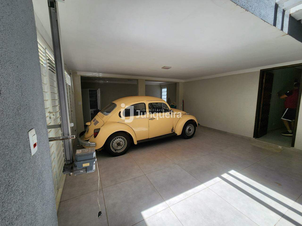 Casa à venda, 2 quartos, 2 vagas, no bairro Parque Santa Cecília em Piracicaba - SP