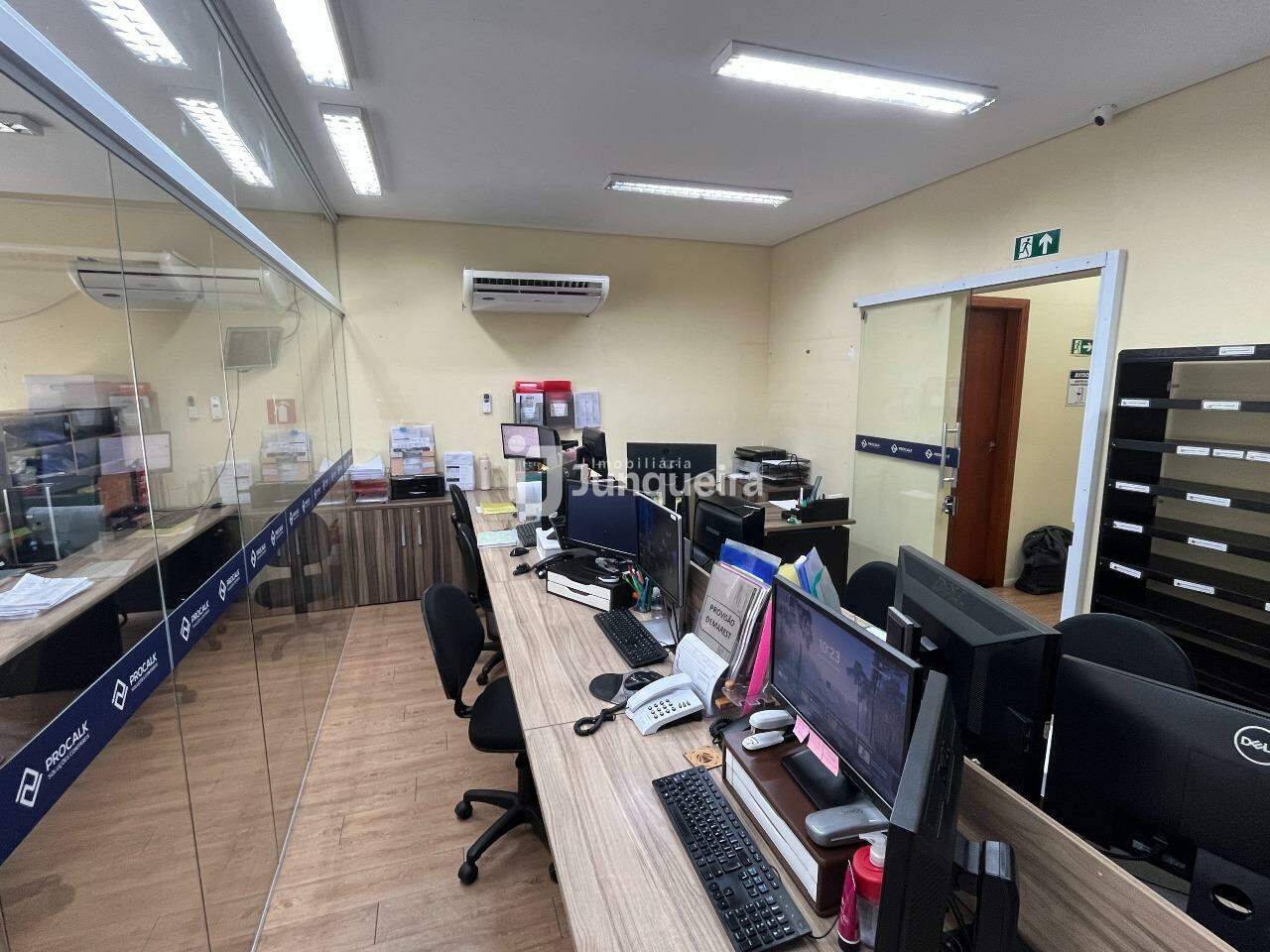 Prédio Comercial à venda, 3 vagas, no bairro Piracicamirim em Piracicaba - SP