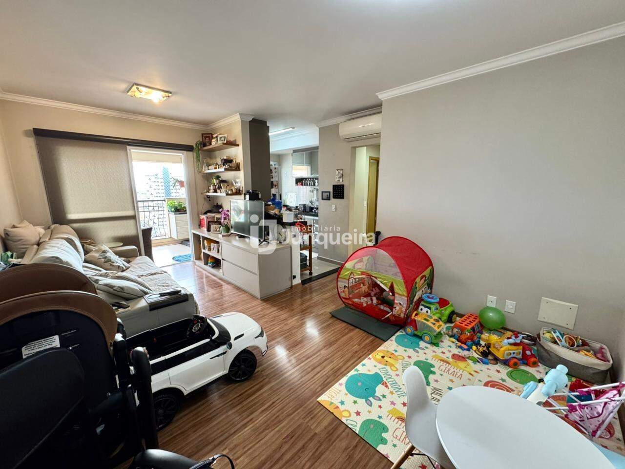 Apartamento à venda no Paderewski, 2 quartos, sendo 1 suíte, 2 vagas, no bairro Centro em Piracicaba - SP