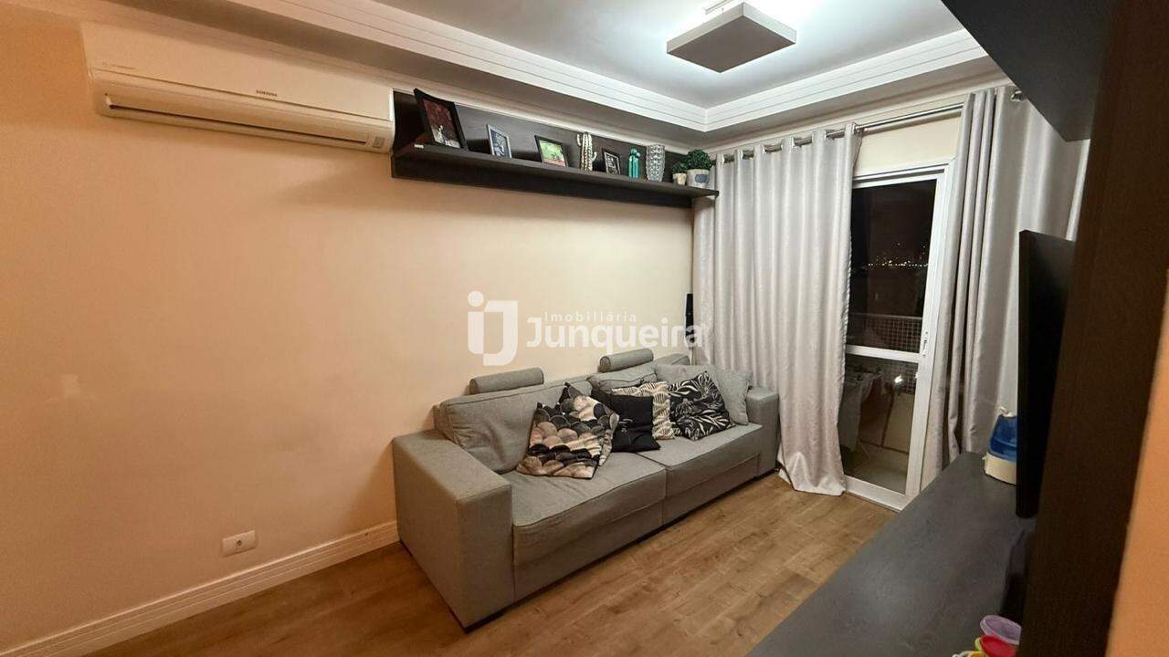 Apartamento à venda no Tangarás, 3 quartos, sendo 1 suíte, 1 vaga, no bairro Jardim Caxambu em Piracicaba - SP