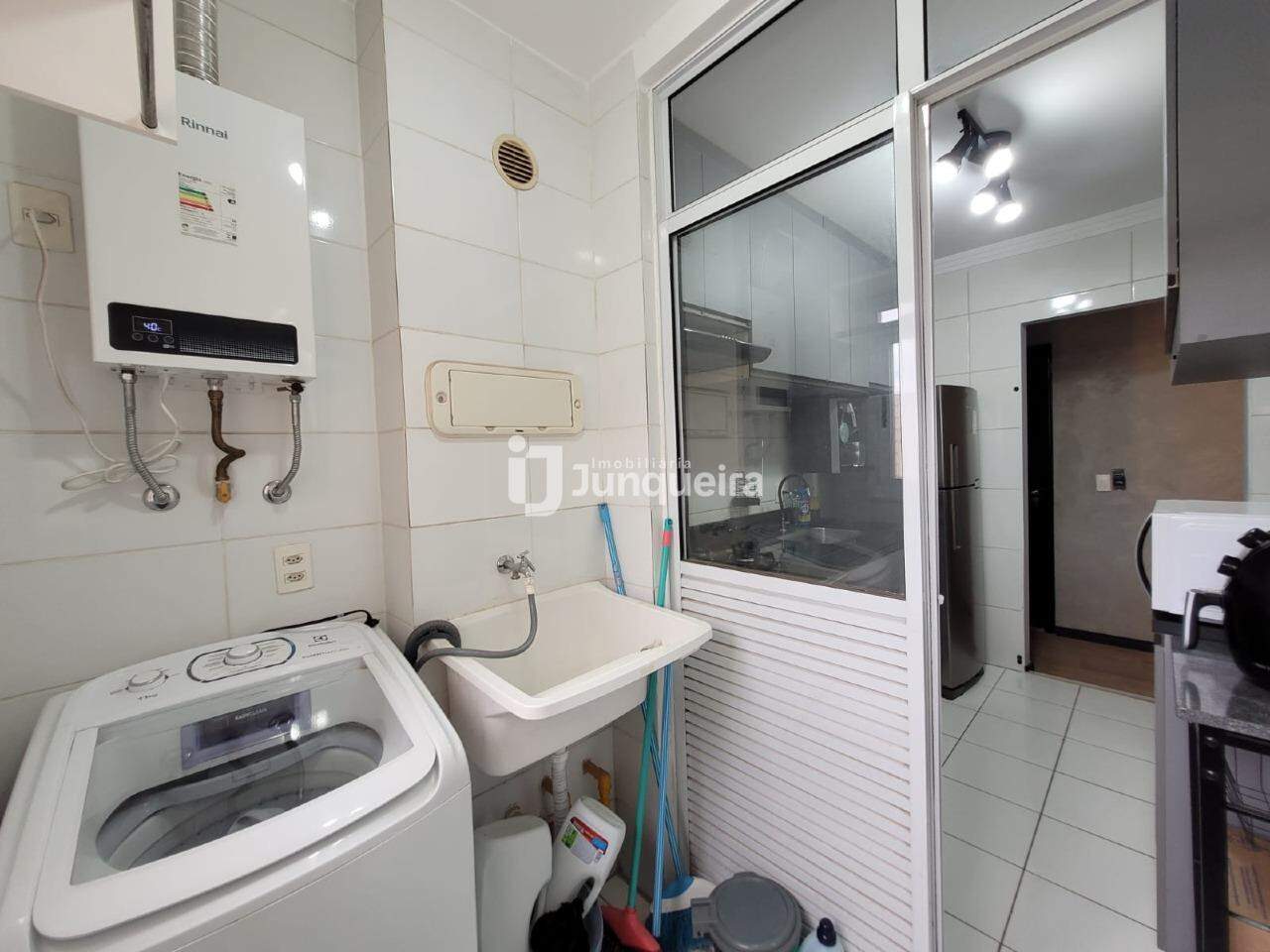 Apartamento para alugar no Torres do Jardim III, 2 quartos, sendo 1 suíte, 1 vaga, no bairro Nova América em Piracicaba - SP