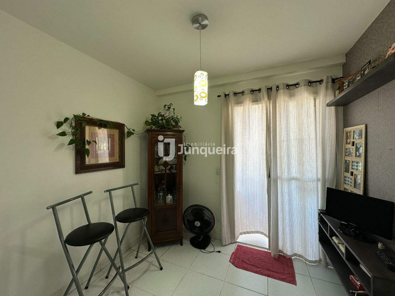 Apartamento à venda no Residencial Las Rocas, 2 quartos, 1 vaga, no bairro Pompéia em Piracicaba - SP