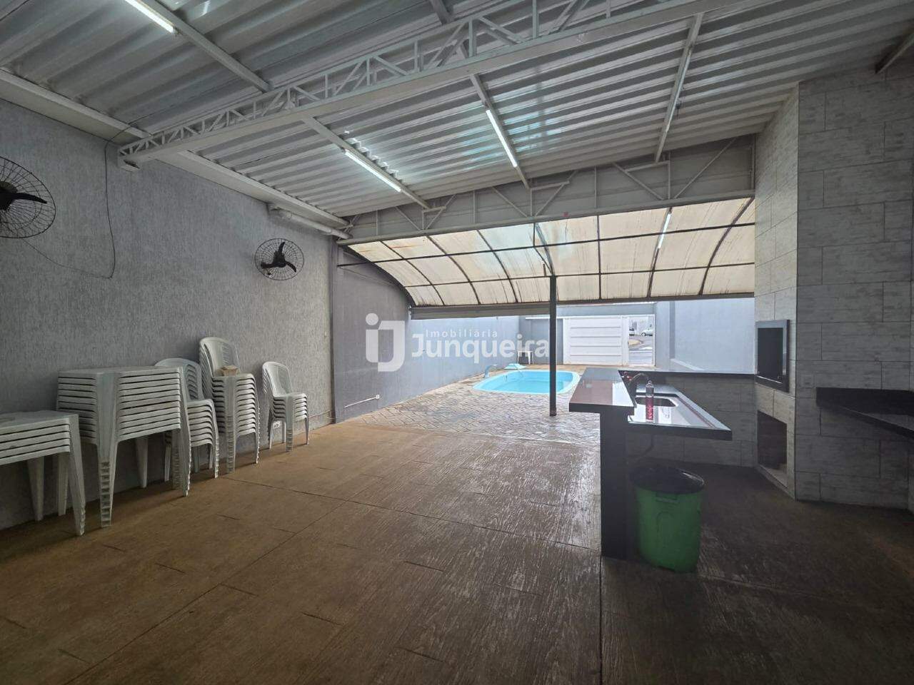 Edícula à venda, 1 quarto, 5 vagas, no bairro Água Branca em Piracicaba - SP