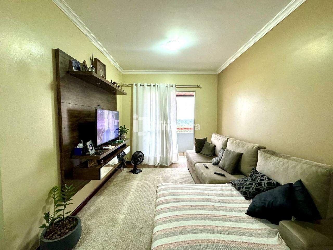 Apartamento à venda no Portal dos Frades , 3 quartos, sendo 1 suíte, 2 vagas, no bairro Centro em Piracicaba - SP