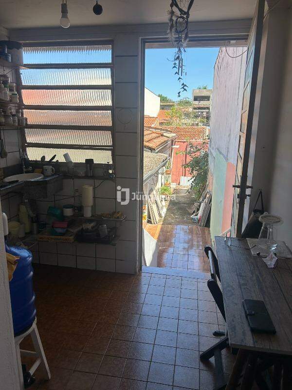 Casa à venda, 3 quartos, sendo 1 suíte, 1 vaga, no bairro Alto em Piracicaba - SP