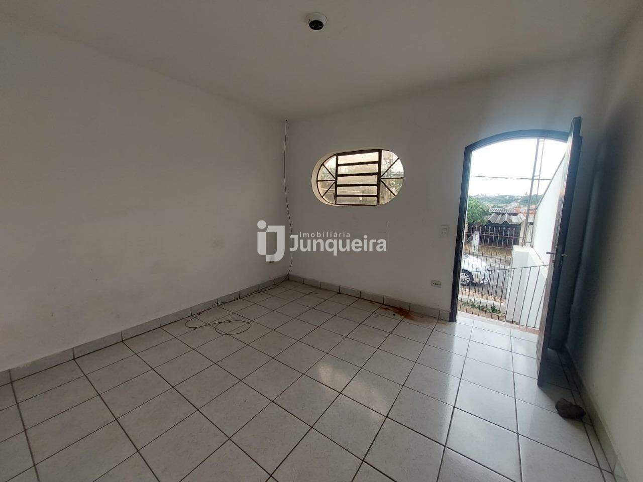 Casa para alugar, 2 quartos, 1 vaga, no bairro Nova América em Piracicaba - SP