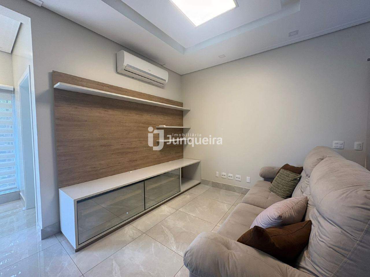 Casa em Condomínio à venda no Villa Bela Vista, 2 quartos, sendo 1 suíte, 4 vagas, no bairro Villa Bela Vista em Piracicaba - SP