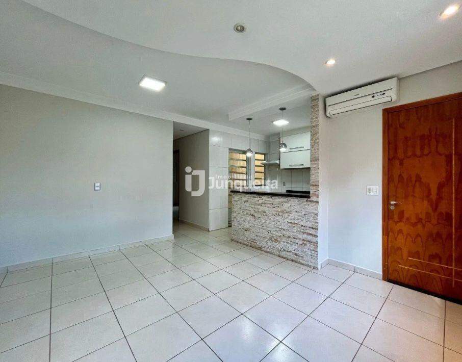 Casa em Condomínio à venda no Tuiuty, 2 quartos, 2 vagas, no bairro Residencial Tuiuty em Piracicaba - SP