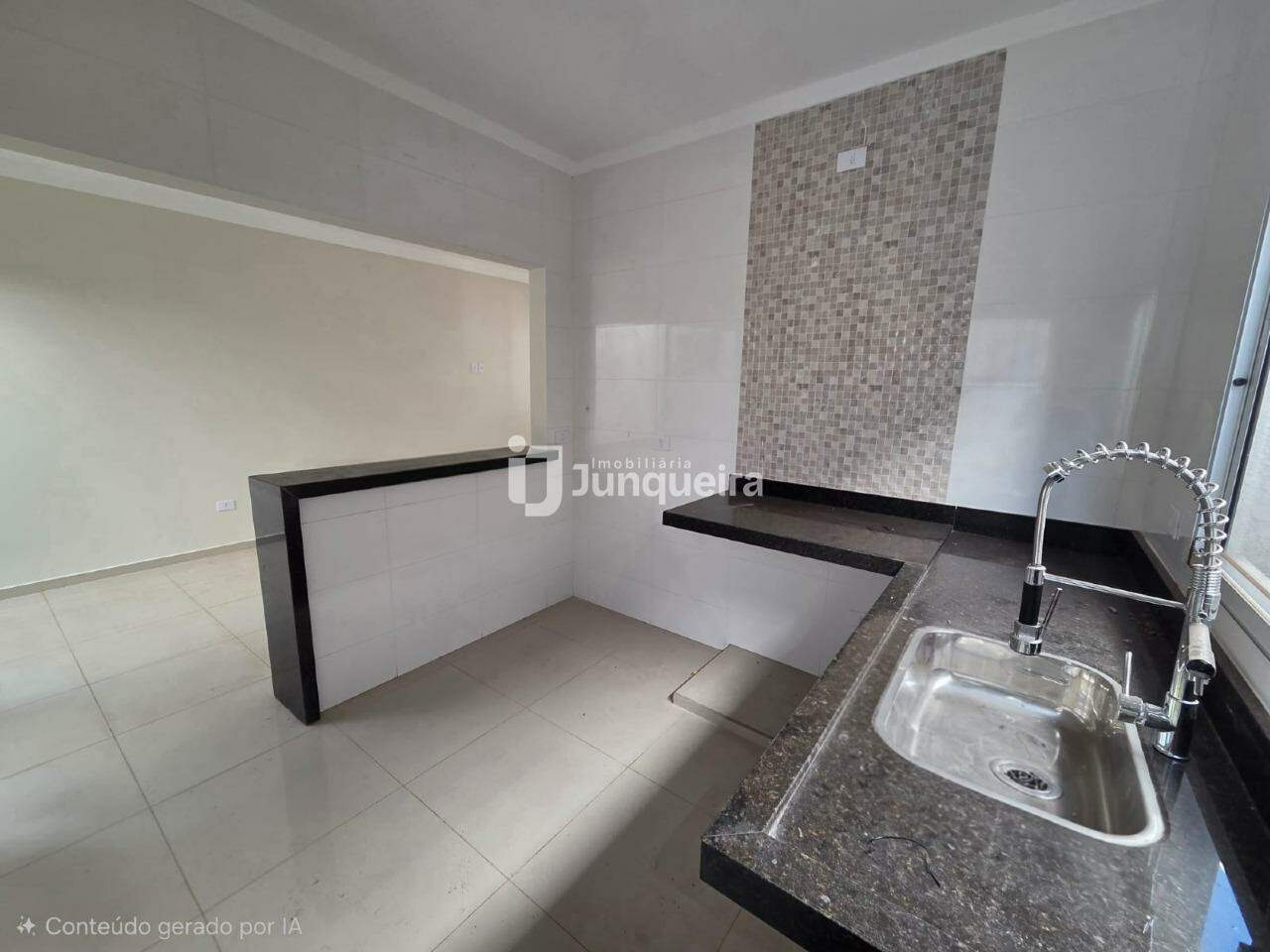 Casa à venda, 3 quartos, sendo 1 suíte, 2 vagas, no bairro São Luis em Piracicaba - SP