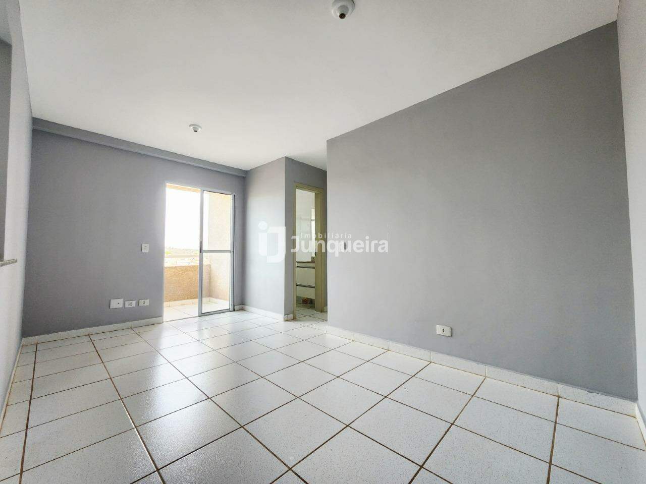 Apartamento para alugar no Residencial Las Rocas, 2 quartos, 1 vaga, no bairro Pompéia em Piracicaba - SP