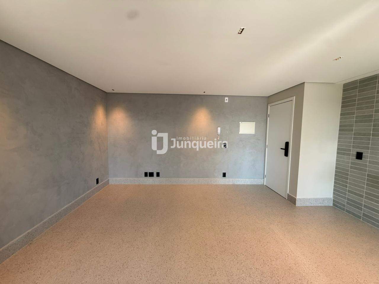 Apartamento à venda no Vivace Residencial, 3 quartos, sendo 1 suíte, 2 vagas, no bairro Piracicamirim em Piracicaba - SP