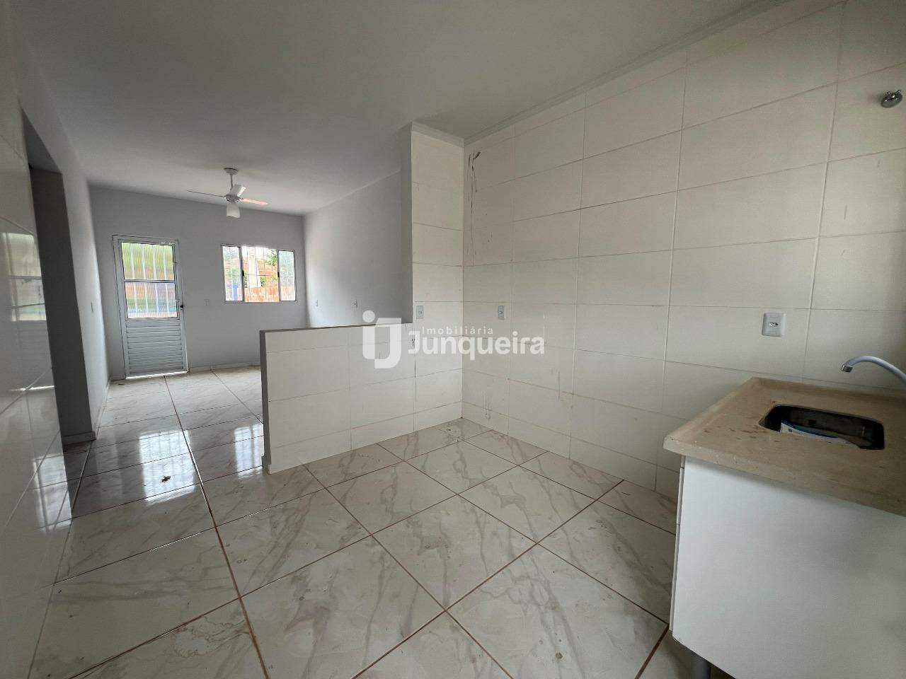Casa para alugar, 2 quartos, 2 vagas, no bairro Jardim Alvorada em Rio das Pedras - SP
