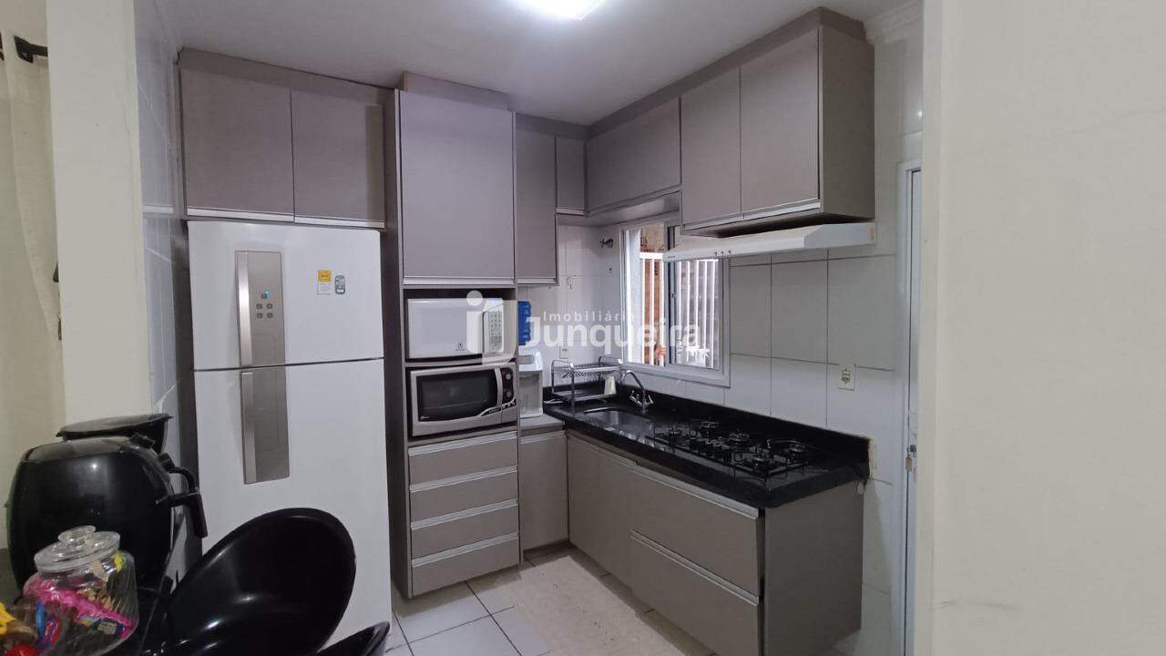 Casa à venda, 2 quartos, 2 vagas, no bairro Parque Residencial Piracicaba em Piracicaba - SP