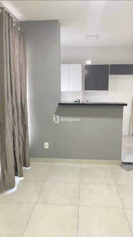 Apartamento à venda no Piazza Verona, 2 quartos, 1 vaga, no bairro Dois Córregos em Piracicaba - SP