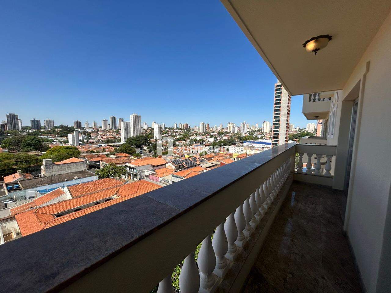 Apartamento à venda, 3 quartos, sendo 1 suíte, 1 vaga, no bairro Centro em Piracicaba - SP