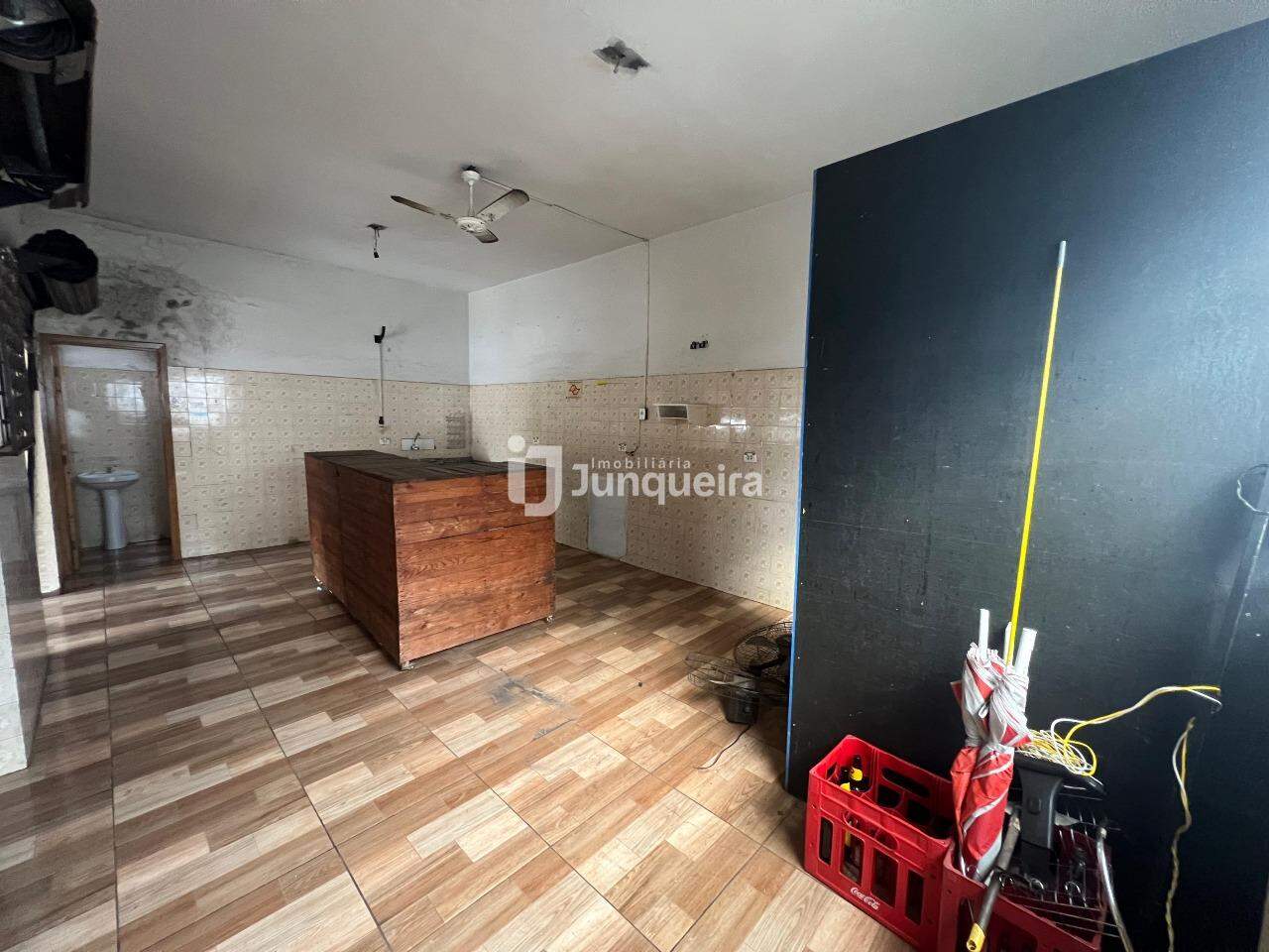 Salão para alugar, no bairro São Luiz em Piracicaba - SP