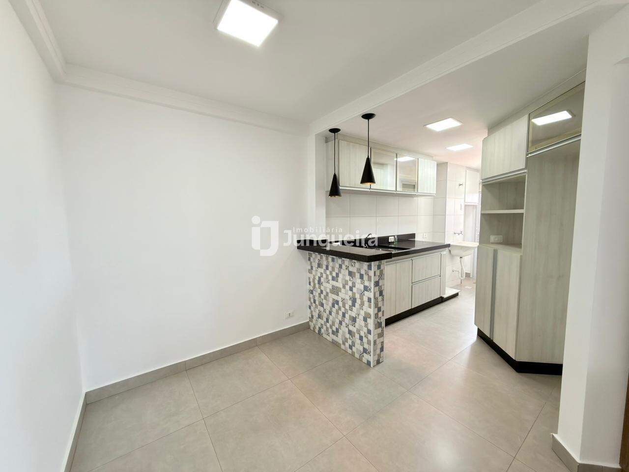 Apartamento à venda no Plaza Mayor, 2 quartos, sendo 1 suíte, 2 vagas, no bairro Plaza Mayor em Piracicaba - SP