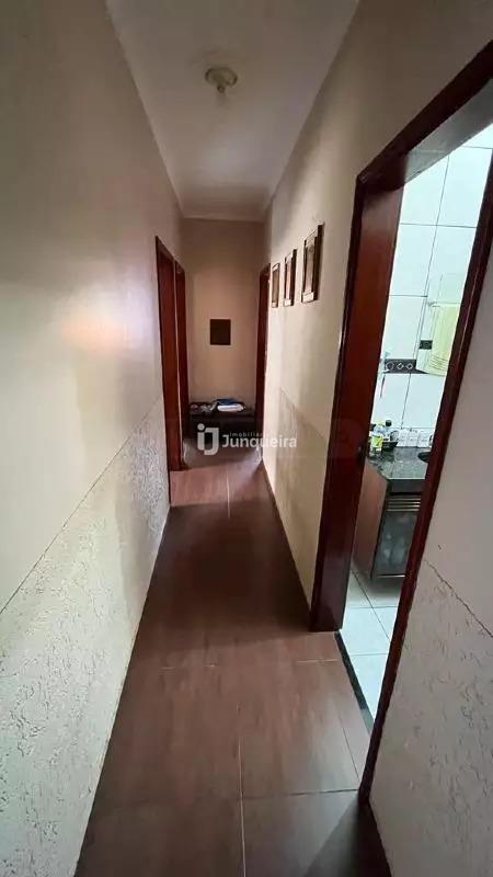 Casa à venda, 3 quartos, sendo 1 suíte, 2 vagas, no bairro Conjunto Residencial José Angelo Montagnani em Rio das Pedras - SP