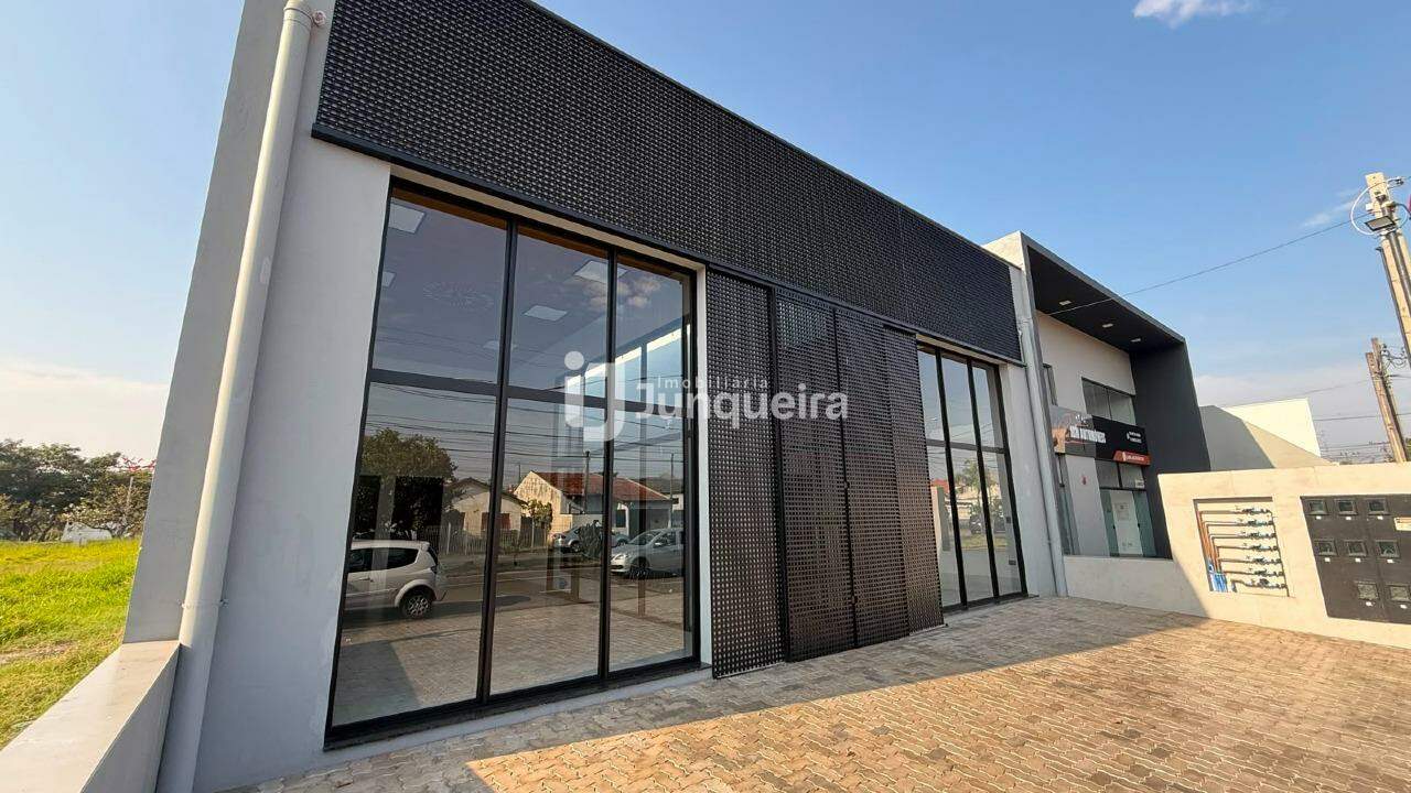 Salão para alugar, no bairro Santa Terezinha em Piracicaba - SP