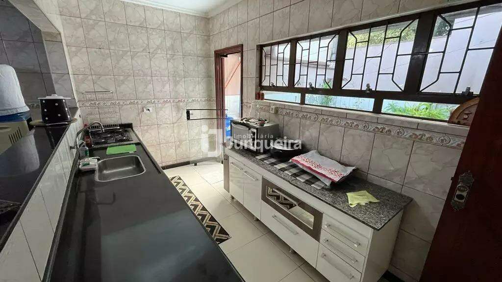 Casa para alugar, 3 quartos, sendo 1 suíte, 2 vagas, no bairro Conjunto Residencial José Angelo Montagnani em Rio das Pedras - SP