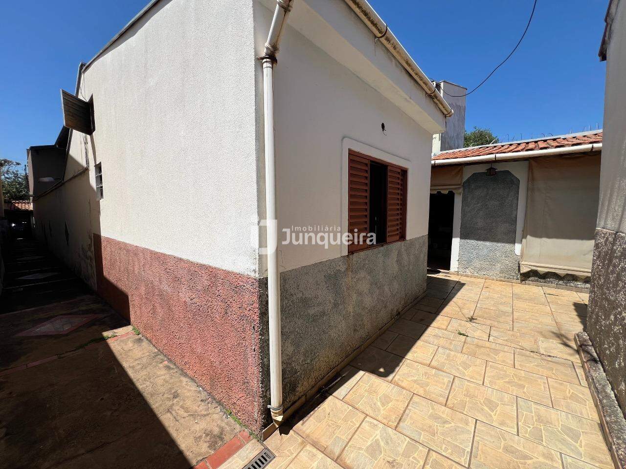 Casa para alugar, 2 quartos, no bairro Paulicéia em Piracicaba - SP