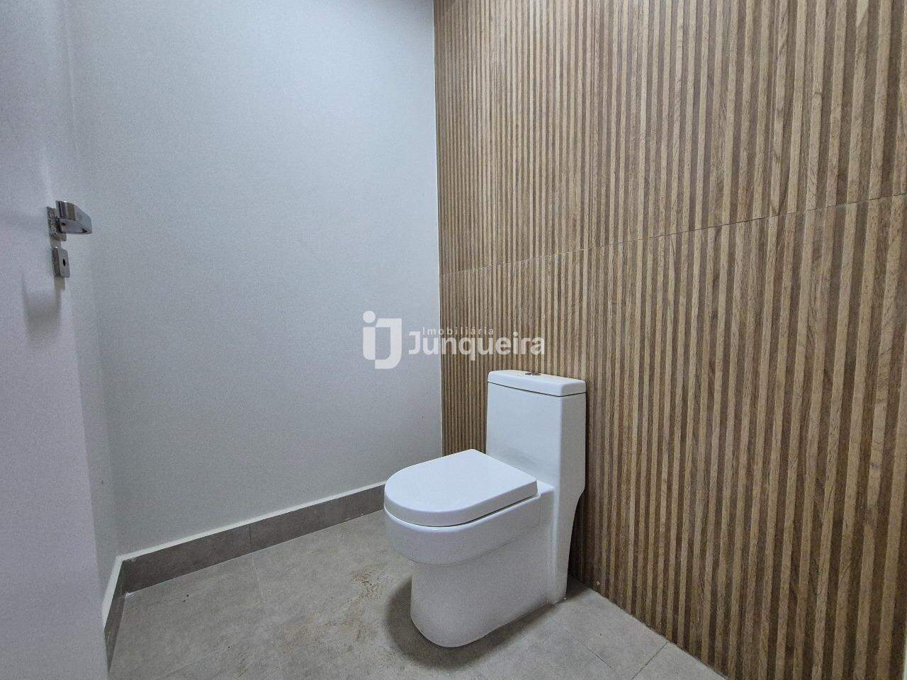 Casa em Condomínio à venda no Park Unimep Taquaral, 3 quartos, sendo 3 suítes, 4 vagas, no bairro Park Unimep Taquaral  em Piracicaba - SP