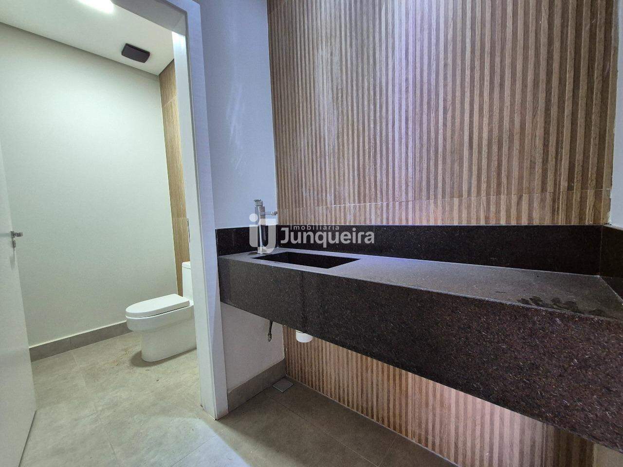 Casa em Condomínio à venda no Park Unimep Taquaral, 3 quartos, sendo 3 suítes, 4 vagas, no bairro Park Unimep Taquaral  em Piracicaba - SP