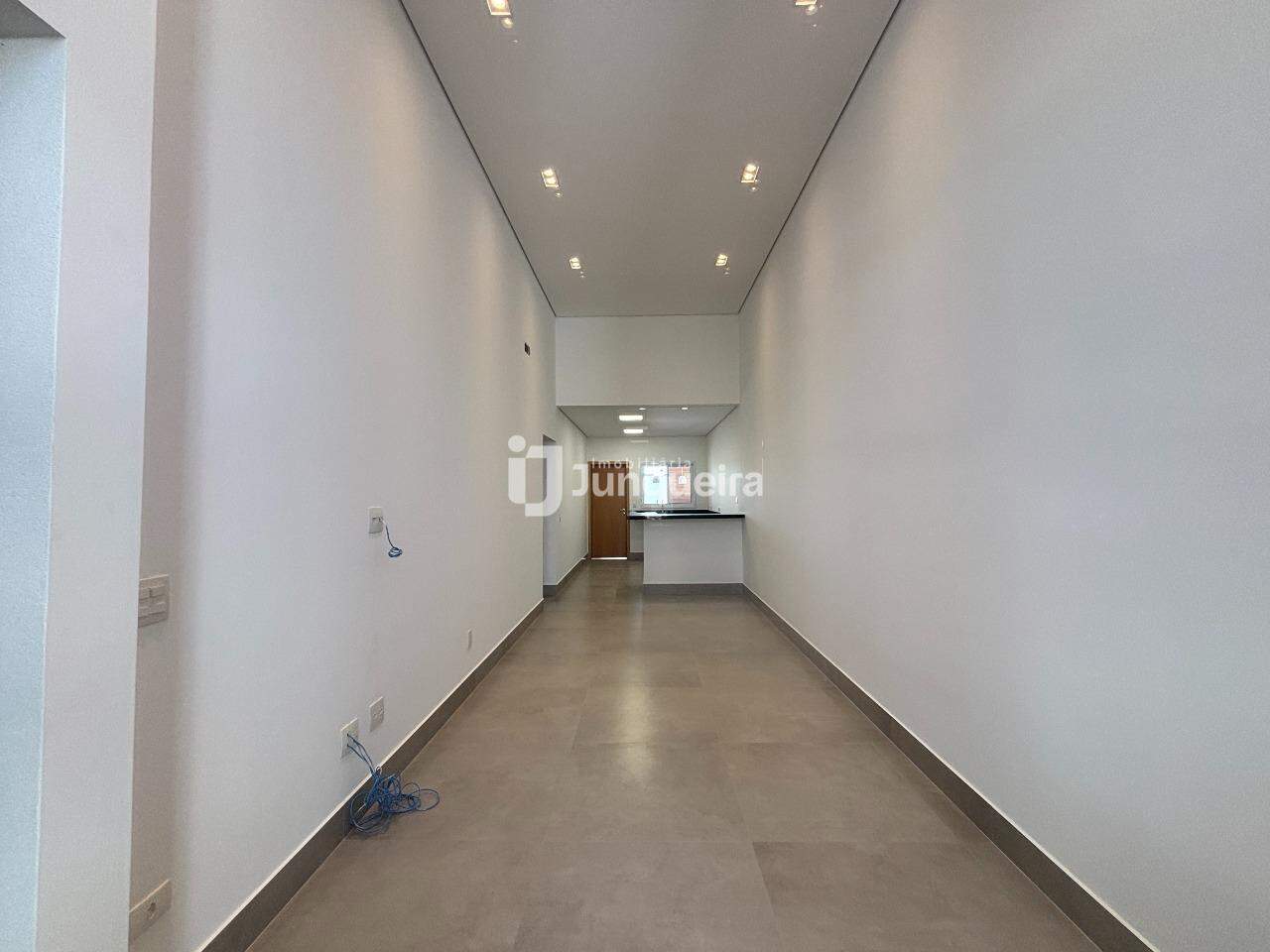 Casa em Condomínio à venda no Mônaco, 3 quartos, sendo 1 suíte, 2 vagas, no bairro Mônaco  em Piracicaba - SP