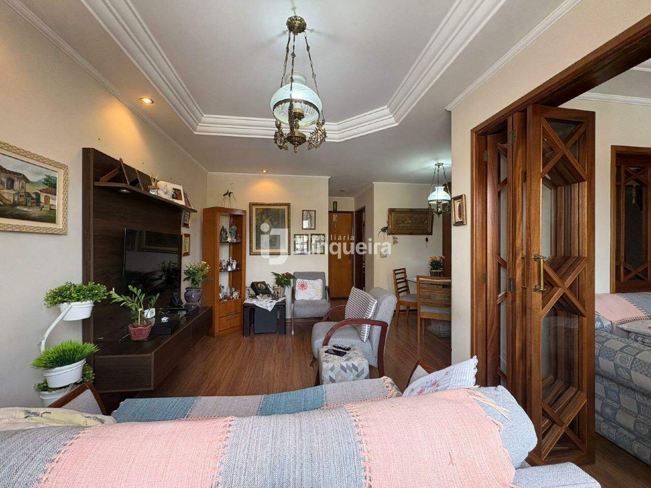 Apartamento à venda no Miami, 2 quartos, sendo 1 suíte, 2 vagas, no bairro Cidade Alta em Piracicaba - SP