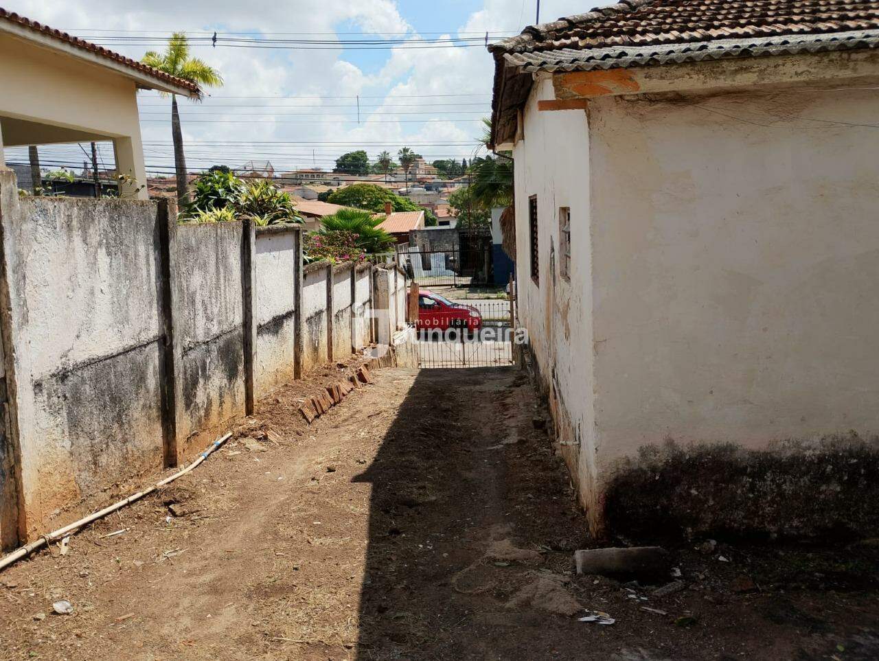 Terreno à venda, no bairro Centro em Rio das Pedras - SP