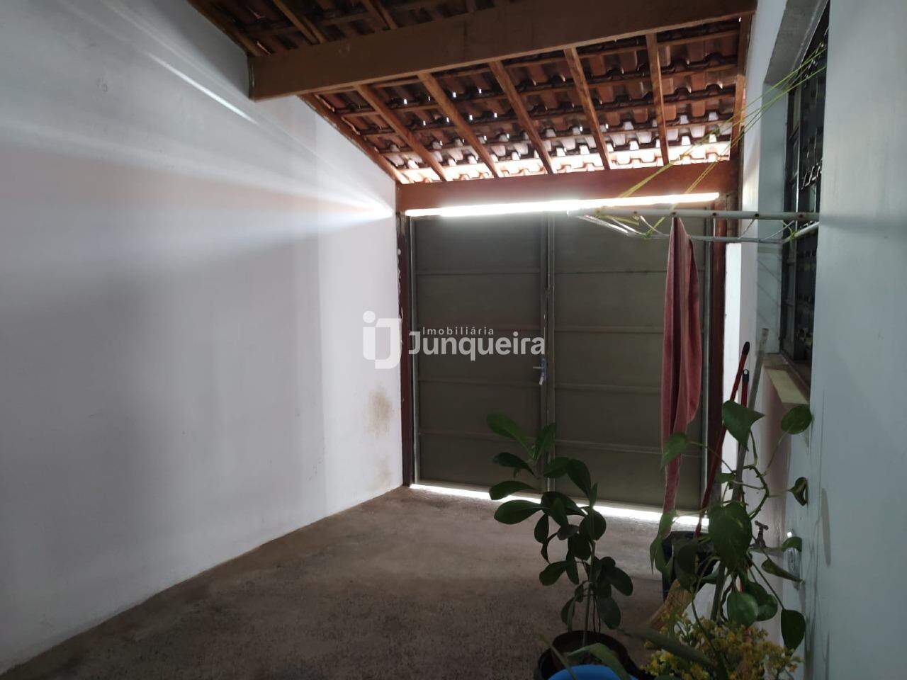 Casa à venda, 1 quarto, 1 vaga, no bairro Cidade Alta em Piracicaba - SP