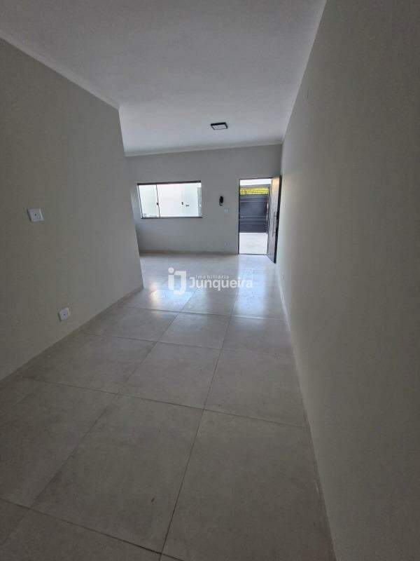 Casa à venda, 3 quartos, sendo 1 suíte, 2 vagas, no bairro Residencial Serra Verde em Piracicaba - SP