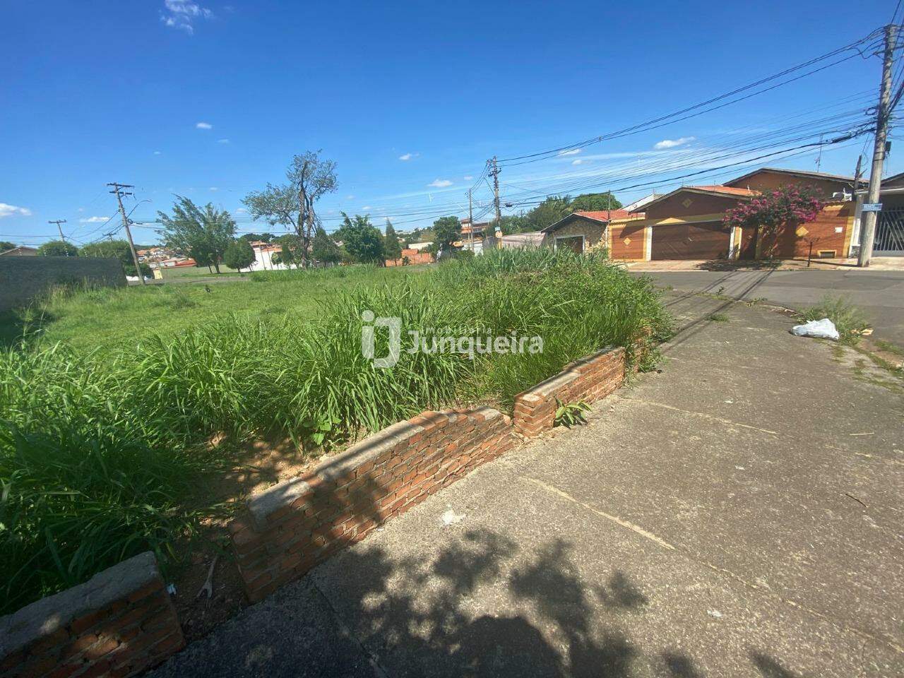 Terreno à venda, no bairro Loteamento Santa Rosa em Piracicaba - SP