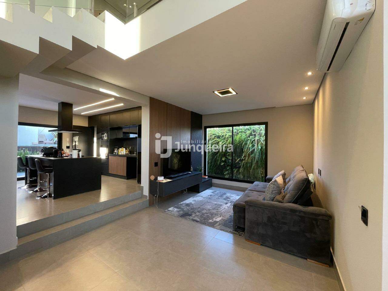 Casa em Condomínio à venda no Villa D'Aquila, 3 quartos, sendo 3 suítes, 4 vagas, no bairro Villa Dáquila em Piracicaba - SP