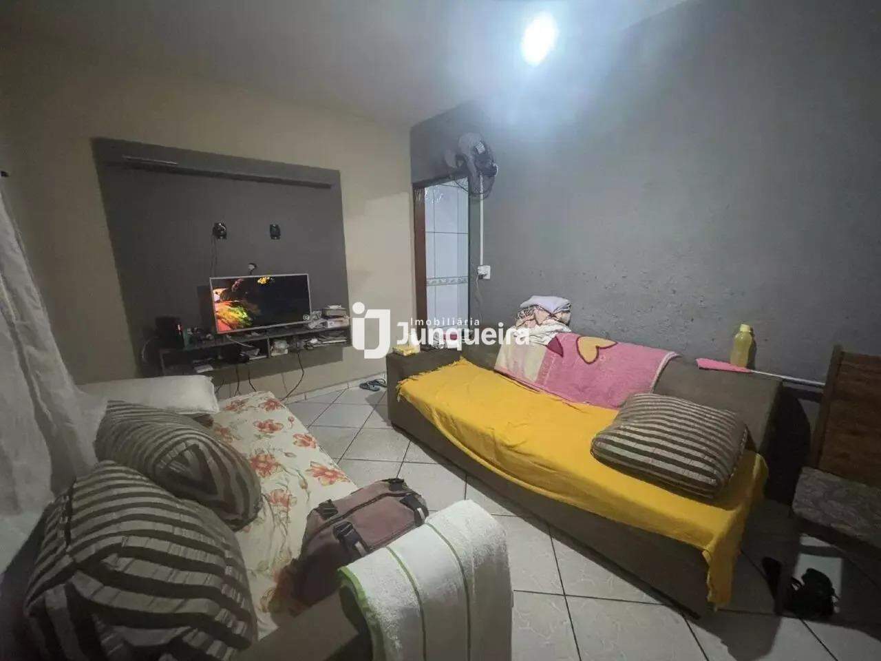 Casa para alugar, 2 quartos, 2 vagas, no bairro Jardim Parque Jupiá em Piracicaba - SP